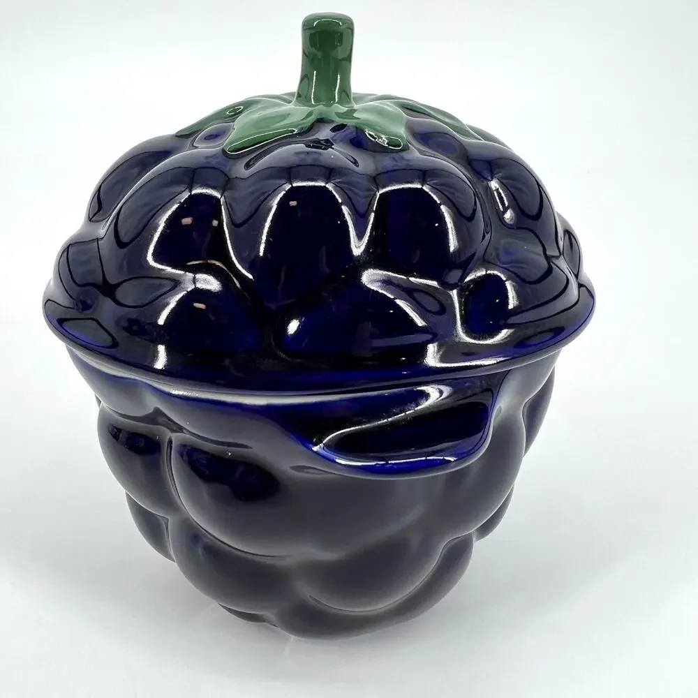 Le Creuset Blackberry Petit Mini Casserole Cocotte Preowned No Box